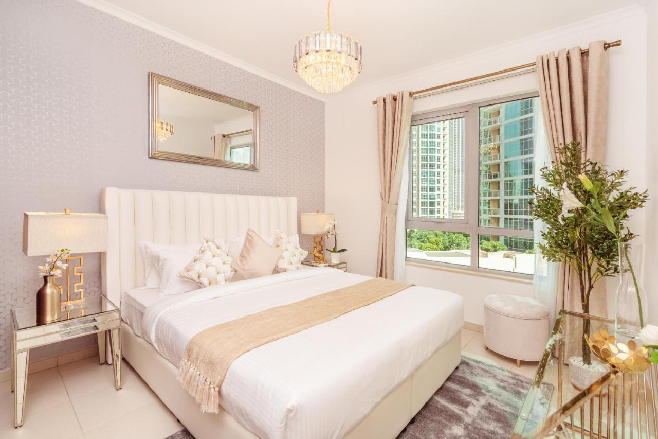 Elite Royal Apartment - Full Burj Khalifa & Fountain View - Magnum Dubai Buitenkant foto